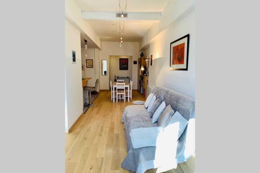 Le Petit Blanc - Vue Sur Le Square Des Lions Apartment Beaune  Exterior foto